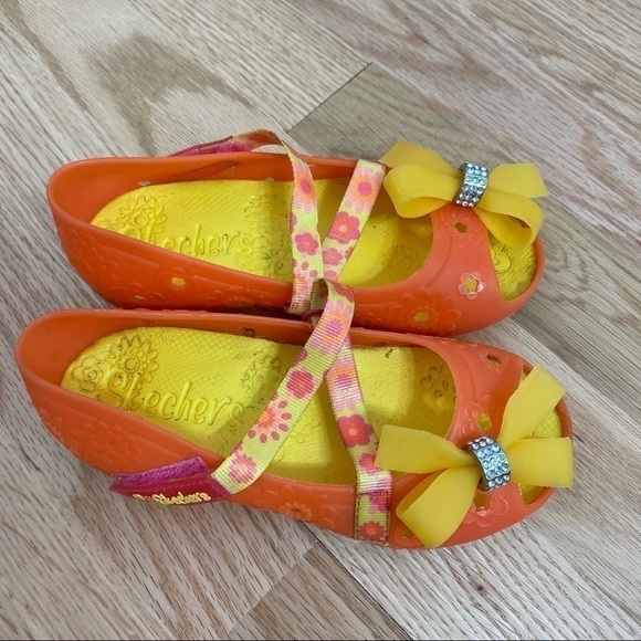 Skechers Bow Accent Flats Orange Yellow Sz 11 Girl - Picture 2 of 7